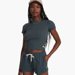 Vuori Pose Fitted T-Shirt - Women's Size XL Color Stone Heather